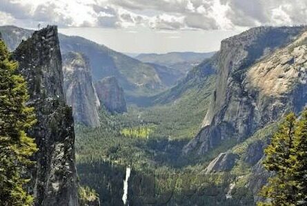 麻豆mv视频-摸清电子娱乐的边缘，麻豆MV视频的流行与影响分析